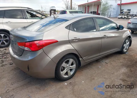 2013 Hyundai Elantra Gls/Limited from USA, damaged, VIN 5NPDH4AE8DH170711
